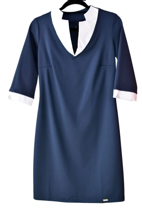 Elegancka Sukienka z oryginalnym kołnierzykiem E14