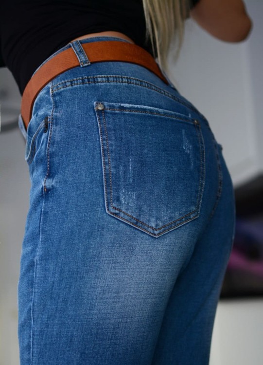 Markowe jeansy z GRATIS paskiem i przetarciami P343A