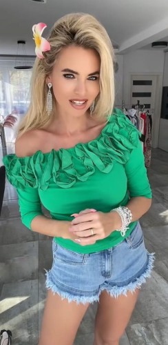 Bluzka hiszpanka FB214