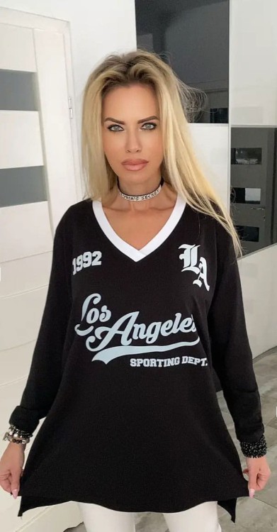 addams-tunika-big-plussize-losangeles-bawełna-rozporki-wygodna-dekolt-serek.-LA.jpg