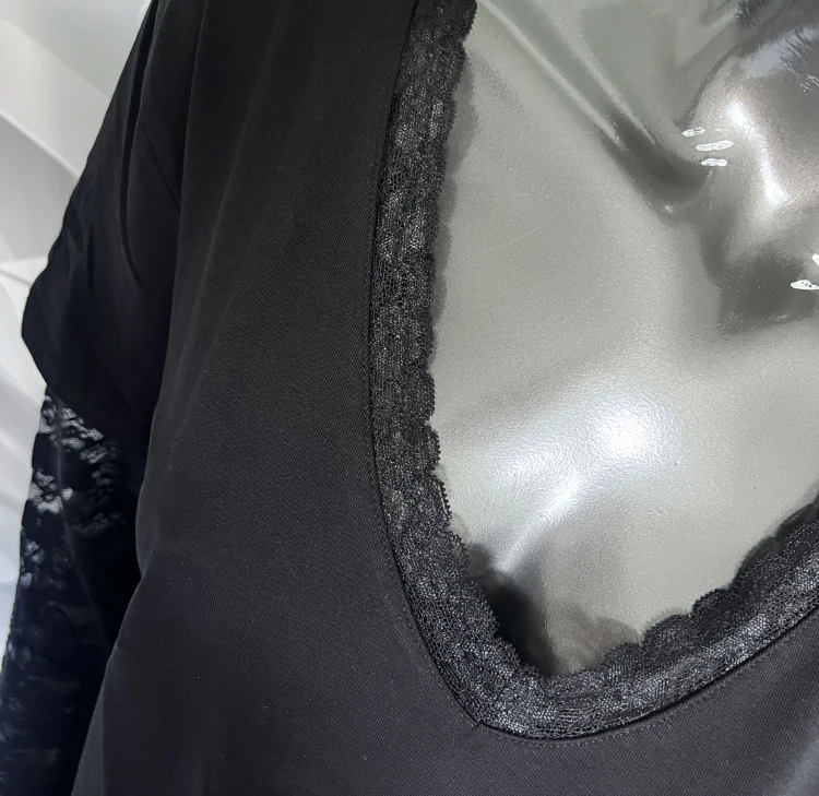 addams-bluzka-plussize-bawełniana-koronkowy-rękaw-koronka-sexy.jpg