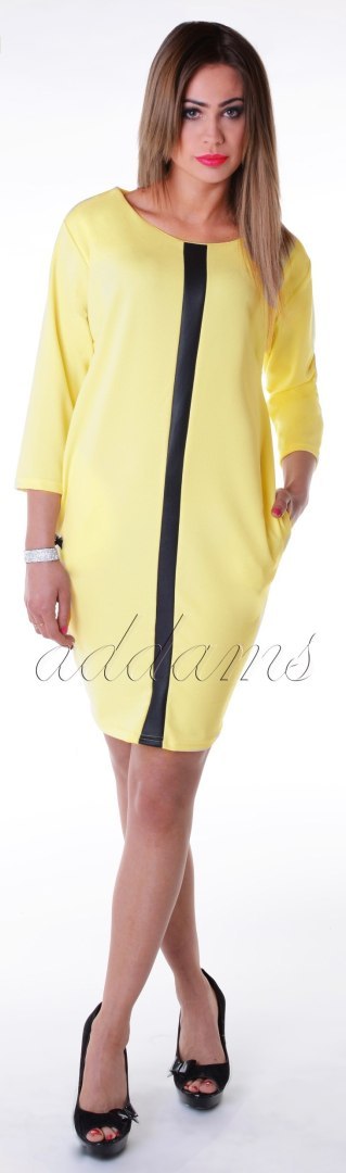 Żółta modna sukienka lacosta z czarną wstawką P260