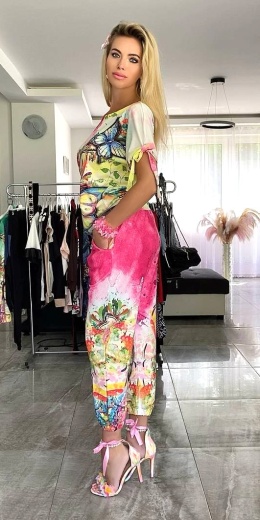 Bawełniany kolorowy dres w motyle P721